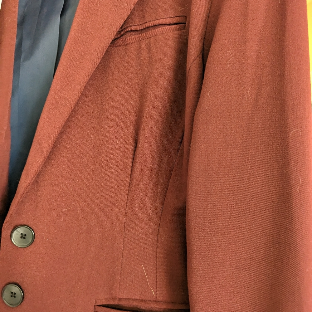 Blazer - Picture 4 of 4